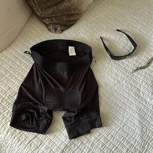 Fox racing Black padded bike, motocross BMX racing Shorts 34”​